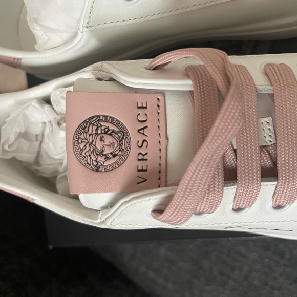 authentic Versace sneakers size 38.5 - Picture 6 of 11